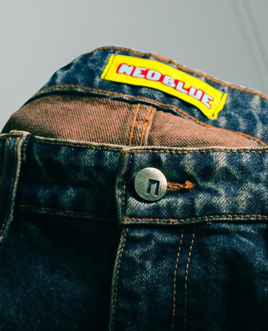 Neo Blue NX-5048 Brown Tinted Super Baggy Jeans
